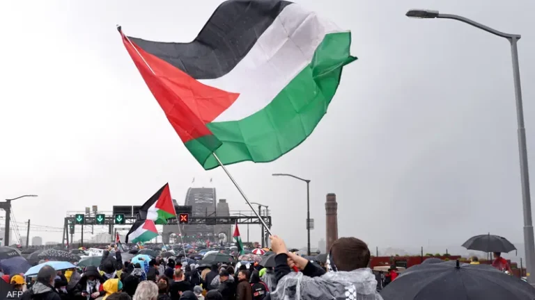 فلسطين